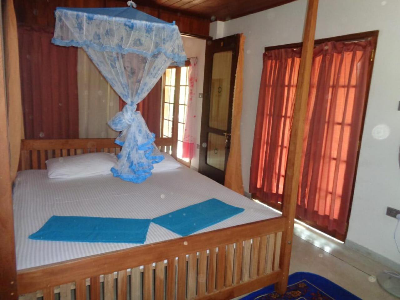 Milkyway Holiday Resort Унаватуна Номер фото